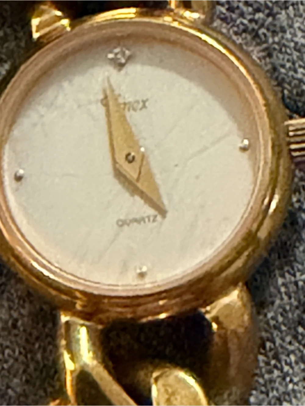Vintage Timex Gold Tone Chunky Chain Bracelet Watch